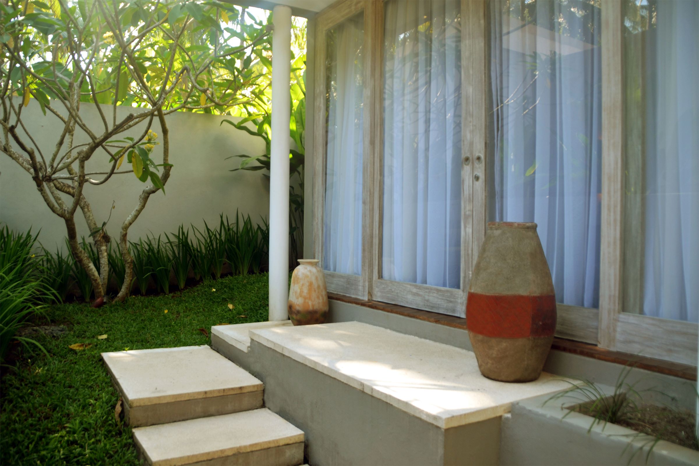 Adna Garden Deluxe